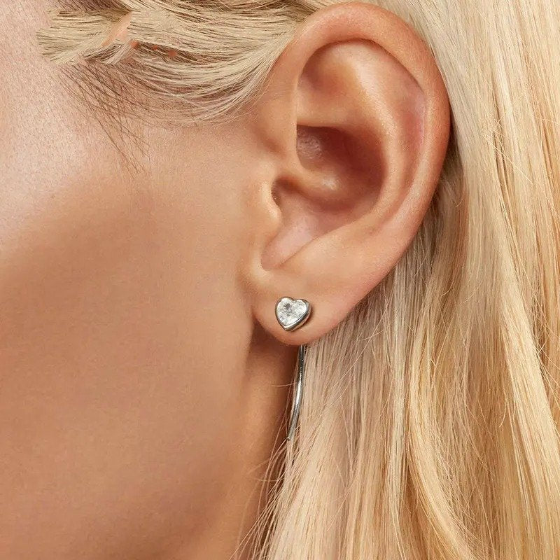 Boucles d'oreilles simples et délicates en forme de cœur pour femme BSE1003