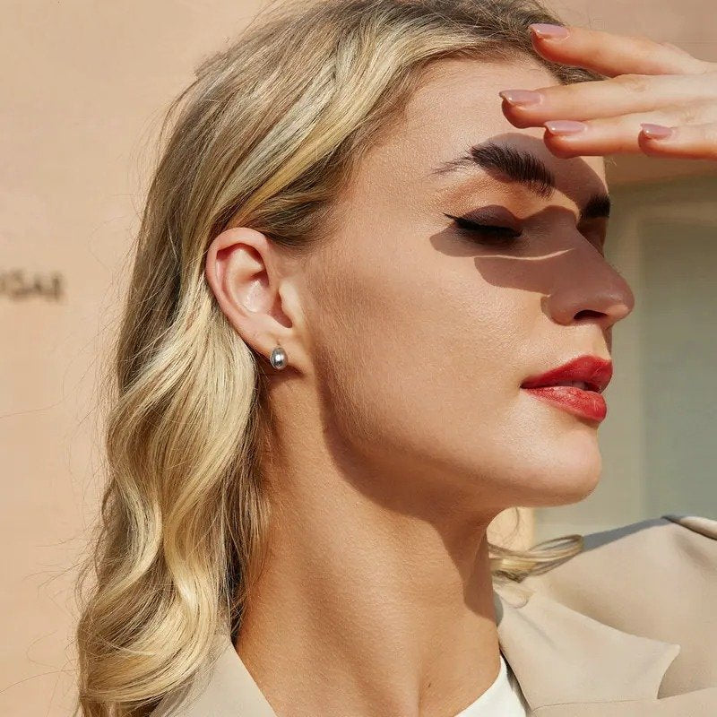 Boucles d'oreilles à tige en forme de goutte d'eau brillantes Boucles d'oreilles hypoallergéniques en forme de larme