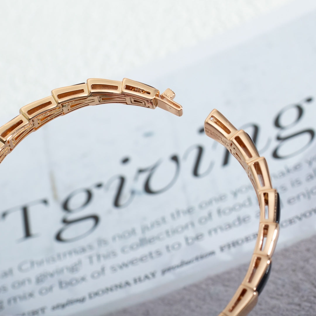 [✨Rose💎]SERPENTI BRACELET PINK GOLD ONYX
