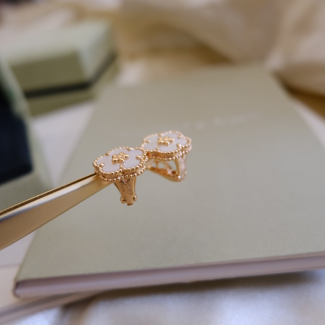 [✨Rose💎]Boucles d'oreilles porte-bonheur en or rose et nacre blanche 