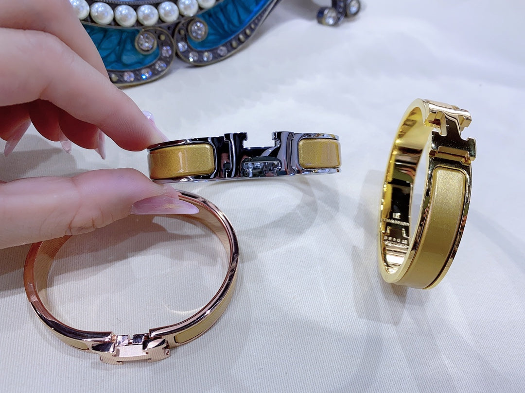 [✨Rose💎]H BRACELET CHAMPAGNE