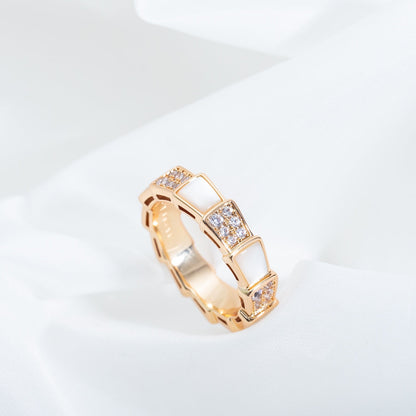 [✨Rose💎]BAGUE SERPENTI OR ROSE NACRE PAVÉE DIAMANTS 4MM