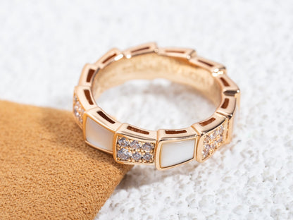 [✨Rose💎]BAGUE SERPENTI OR ROSE NACRE PAVÉE DIAMANTS 4MM