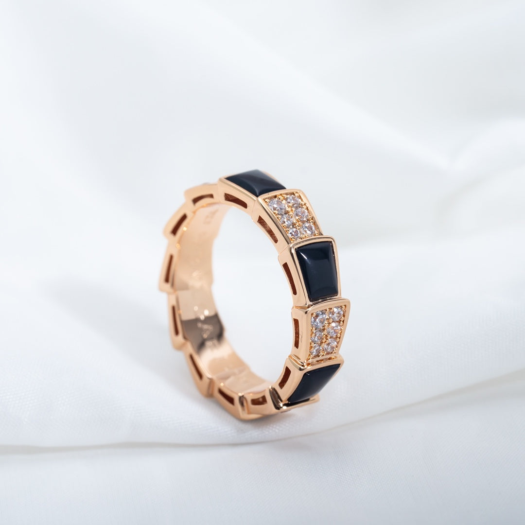 [✨Rose💎]BAGUE SERPENTI OR ROSE NACRE NOIRE PAVÉE DIAMANTS 4MM