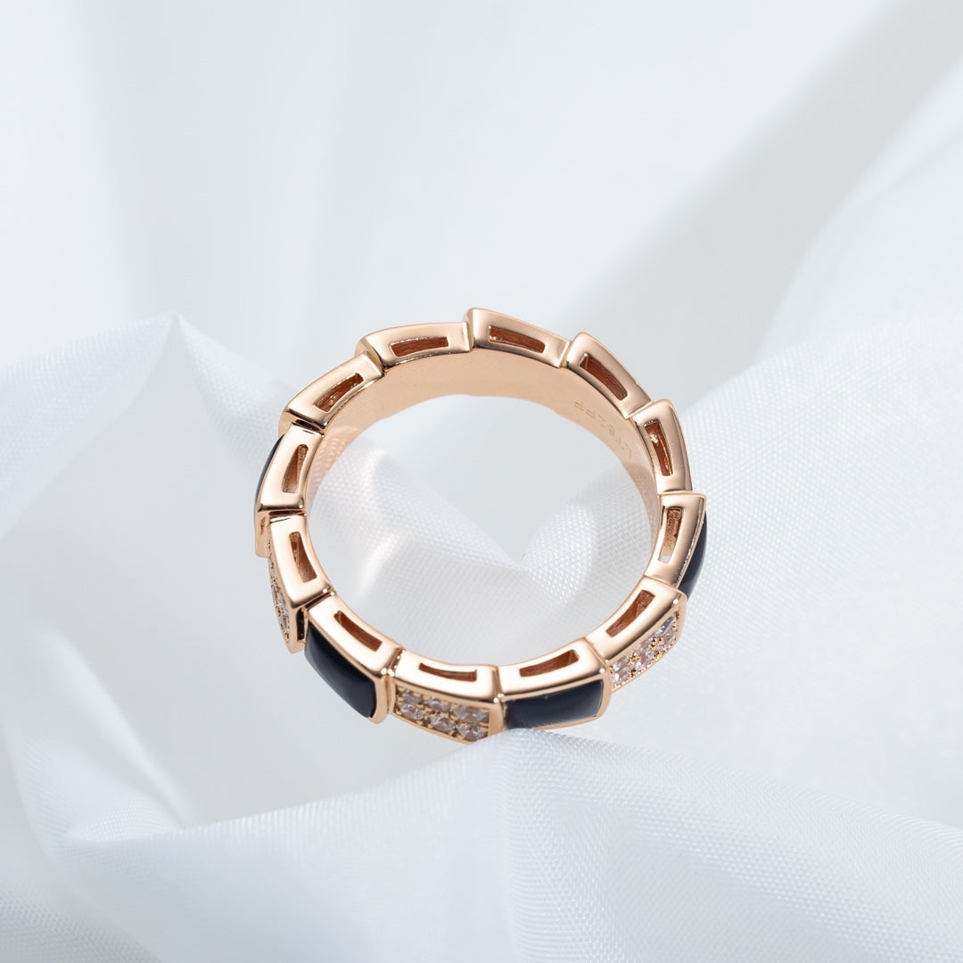 [✨Rose💎]BAGUE SERPENTI OR ROSE NACRE NOIRE PAVÉE DIAMANTS 4MM