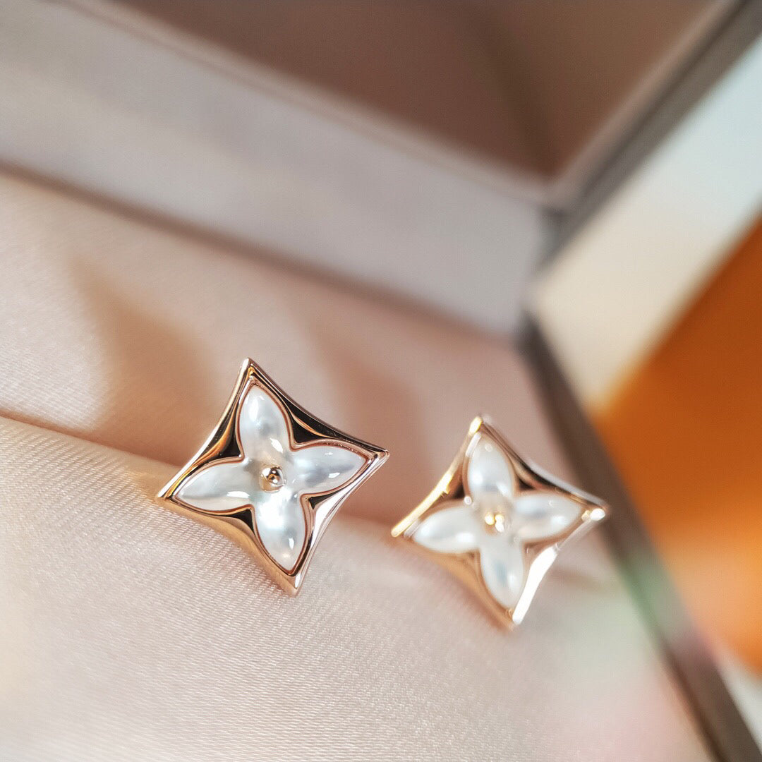 [✨Rose💎]STAR MOP PINK GOLD EARRINGS