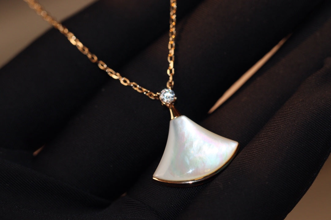 [✨Rose💎] COLLIER DREAM NACRE BLANCHE OR ROSE 1 DIAMANT