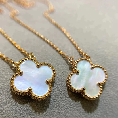 [✨Rose💎] COLLIER FLEUR UNIQUE TRÈFLE 15 MM ONYX NOIR