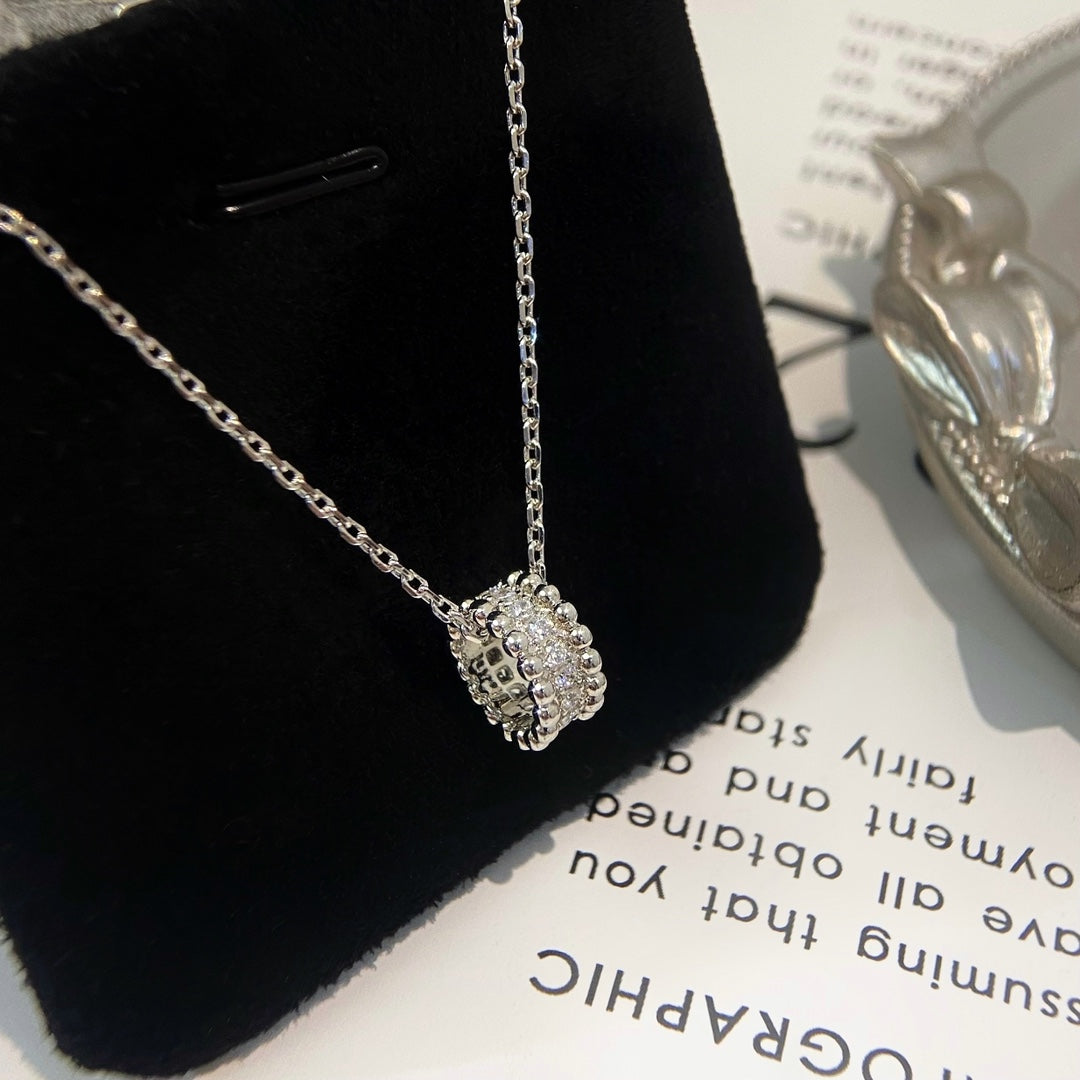 [✨Rose💎] COLLIER PERLEE DIAMANT 