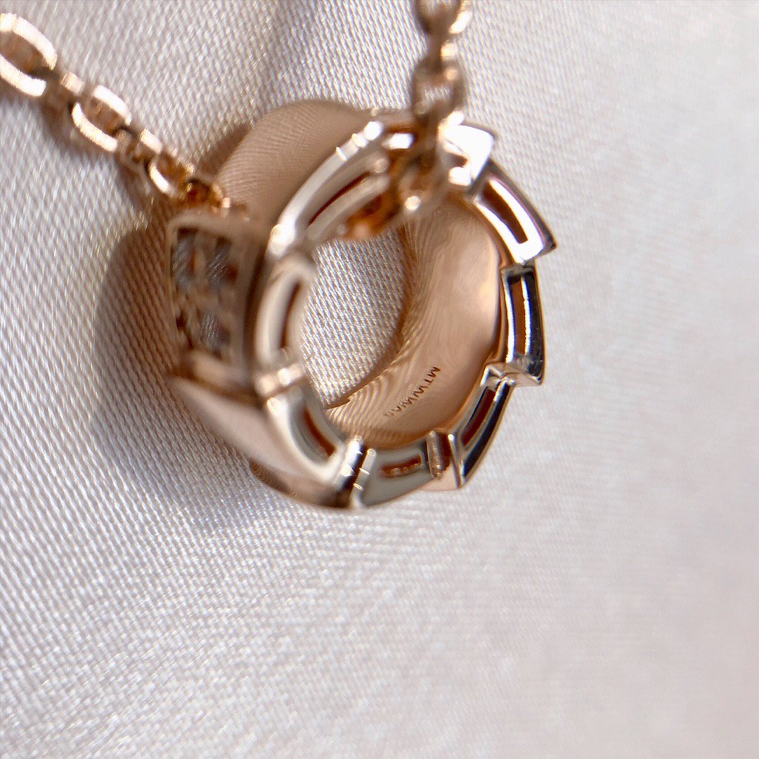 [✨Rose💎] COLLIER PENDENTIF SERPENTI EN OR ROSE ET DIAMANT