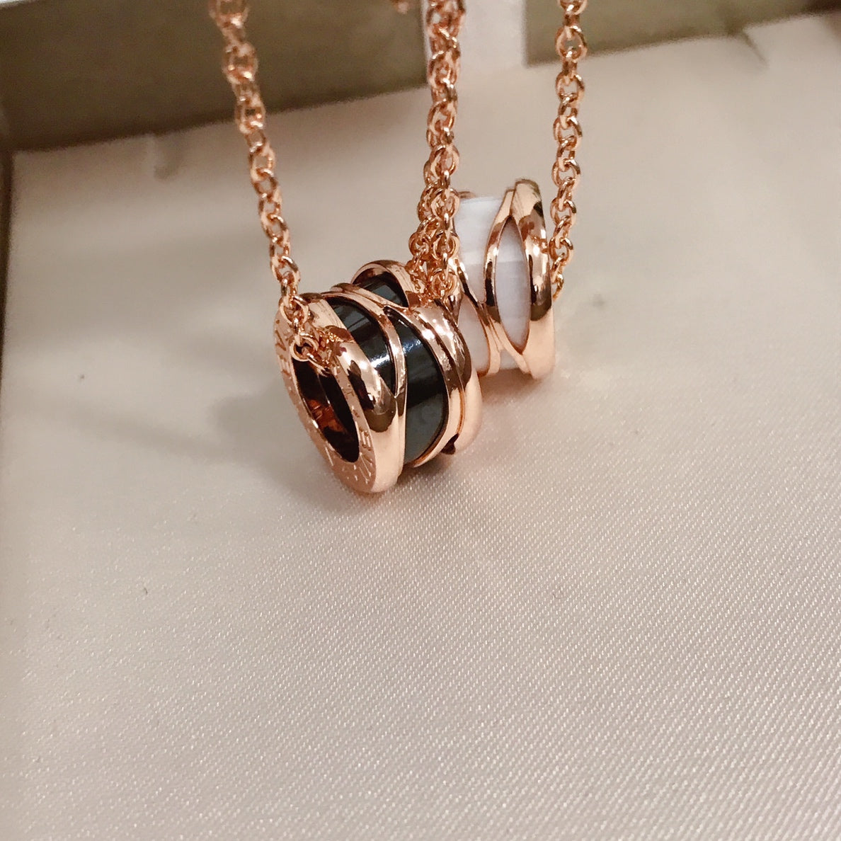 [✨Rose💎]ZERO 1 QUATRE BANDES EN CÉRAMIQUE OR ROSE