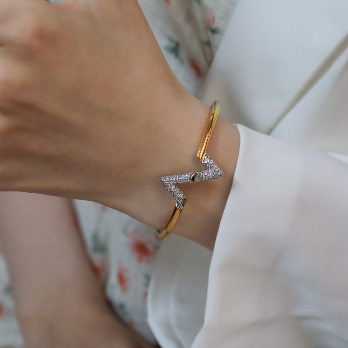 [✨Rose💎]BRACELET EN OR ET DIAMANTS VOLTE UPITE DOWN