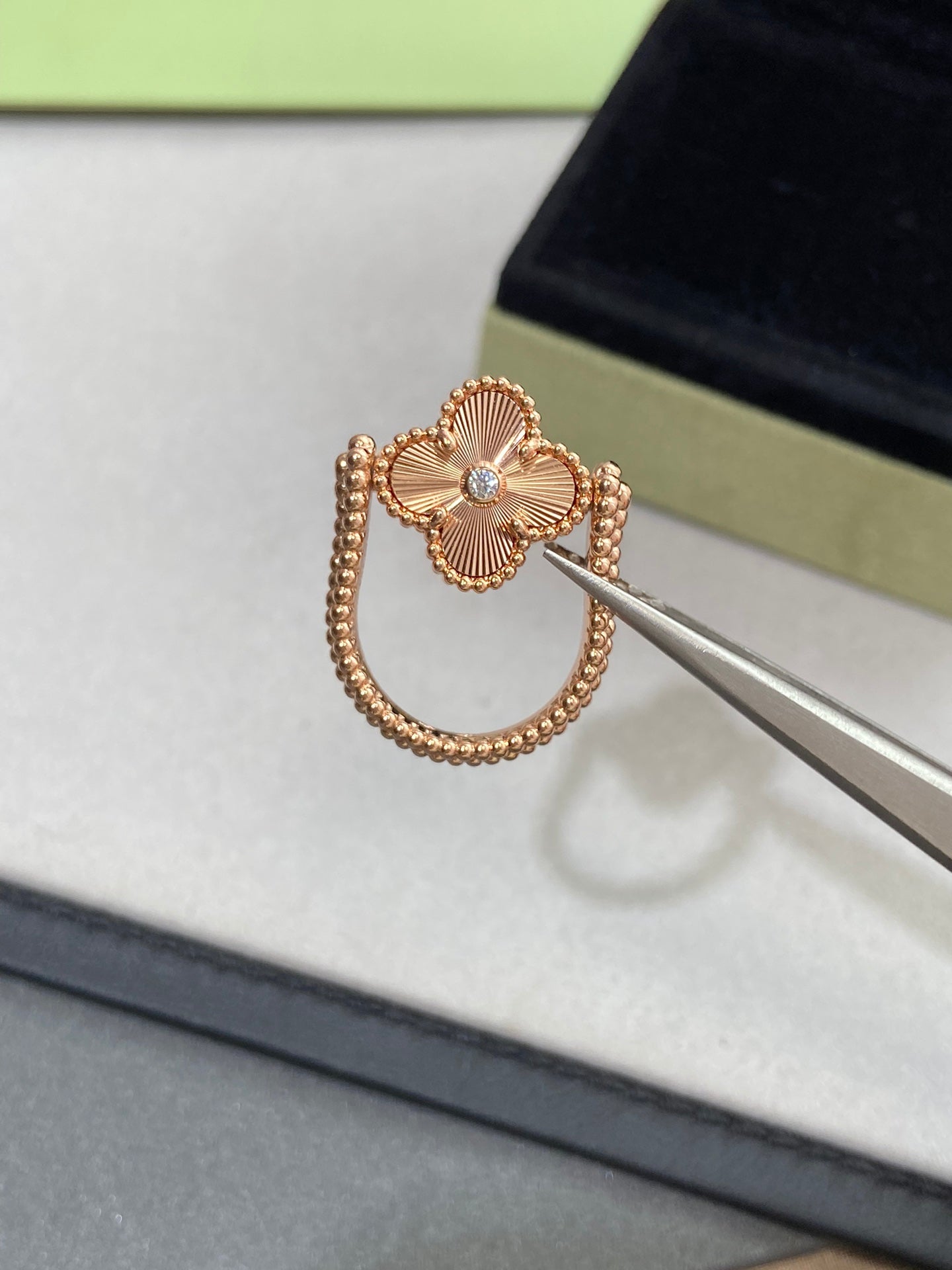 [✨ローズ💎]クローバー リバーシブル ローズゴールド リング