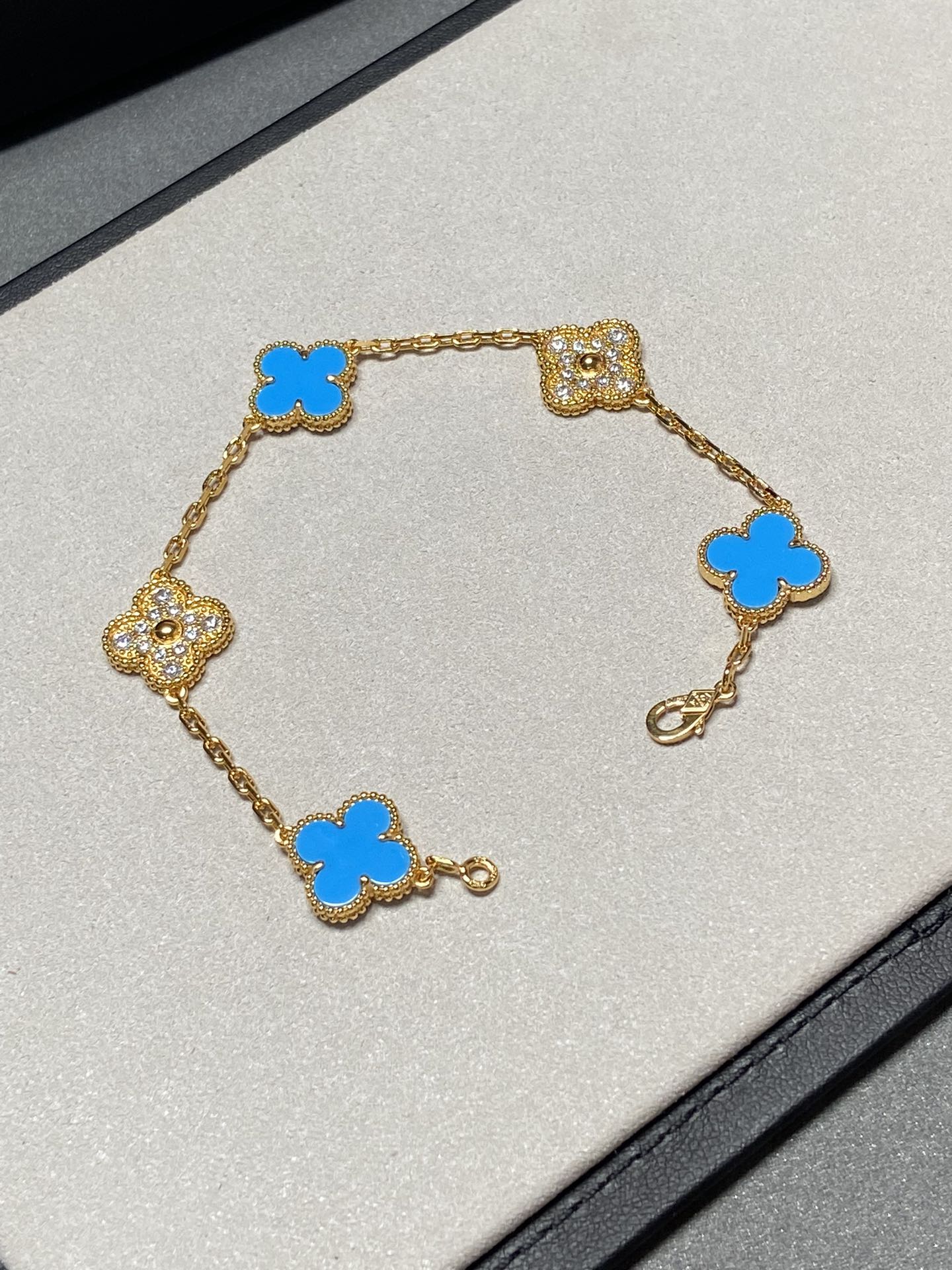 [✨Rose💎]BRACELET EN OR ET DIAMANTS À 5 MOTIFS EN CALCÉDOINE BLEUE 