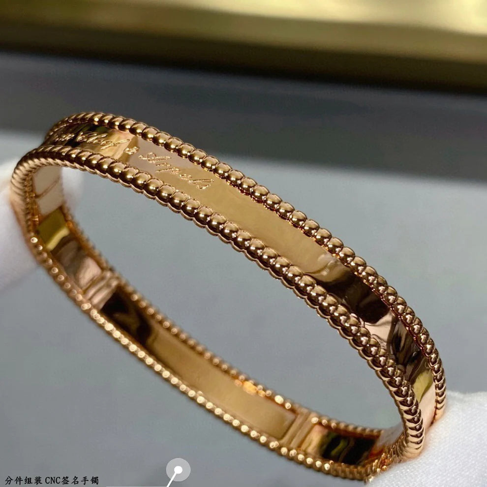 [✨Rose💎]CLOVER BRACELET 8MM SIGNATURE