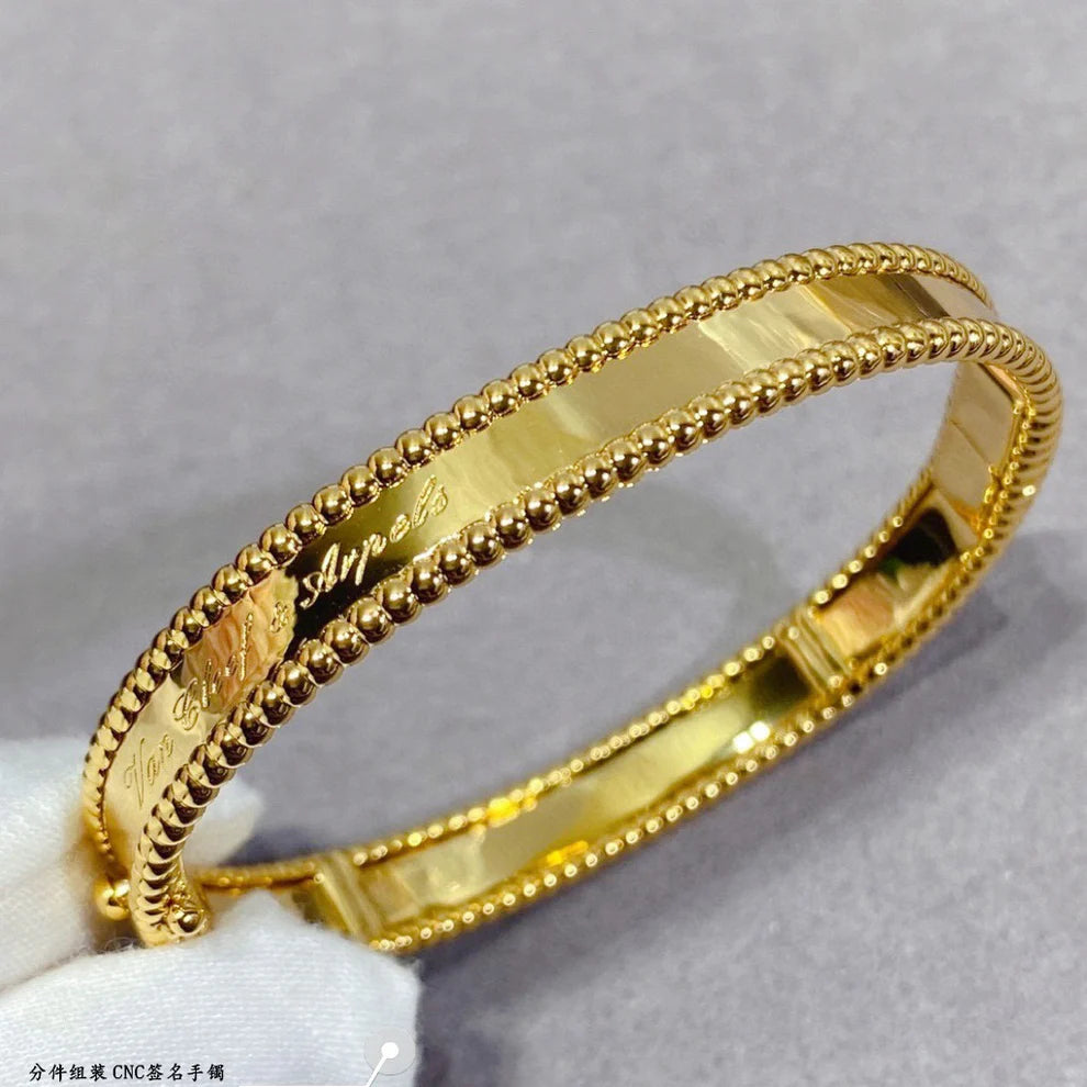 [✨Rose💎]CLOVER BRACELET 8MM SIGNATURE