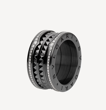 [✨Rose💎] ZERO 1 ROCK BAGUE EN CÉRAMIQUE NOIRE À QUATRE BANDES AVEC SPIRALE CLOUTÉE ET DIAMANTS PAVÉS