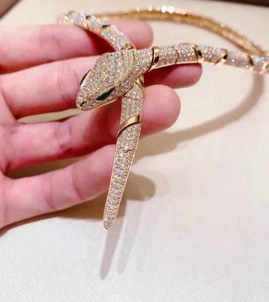 [✨Rose💎 ]HAUTE COUTURE GOLD SERPENTI NECKLACE