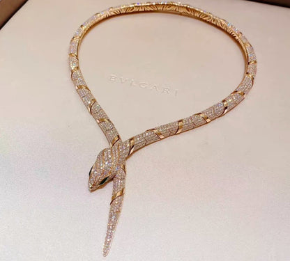 [✨Rose💎 ]HAUTE COUTURE GOLD SERPENTI NECKLACE