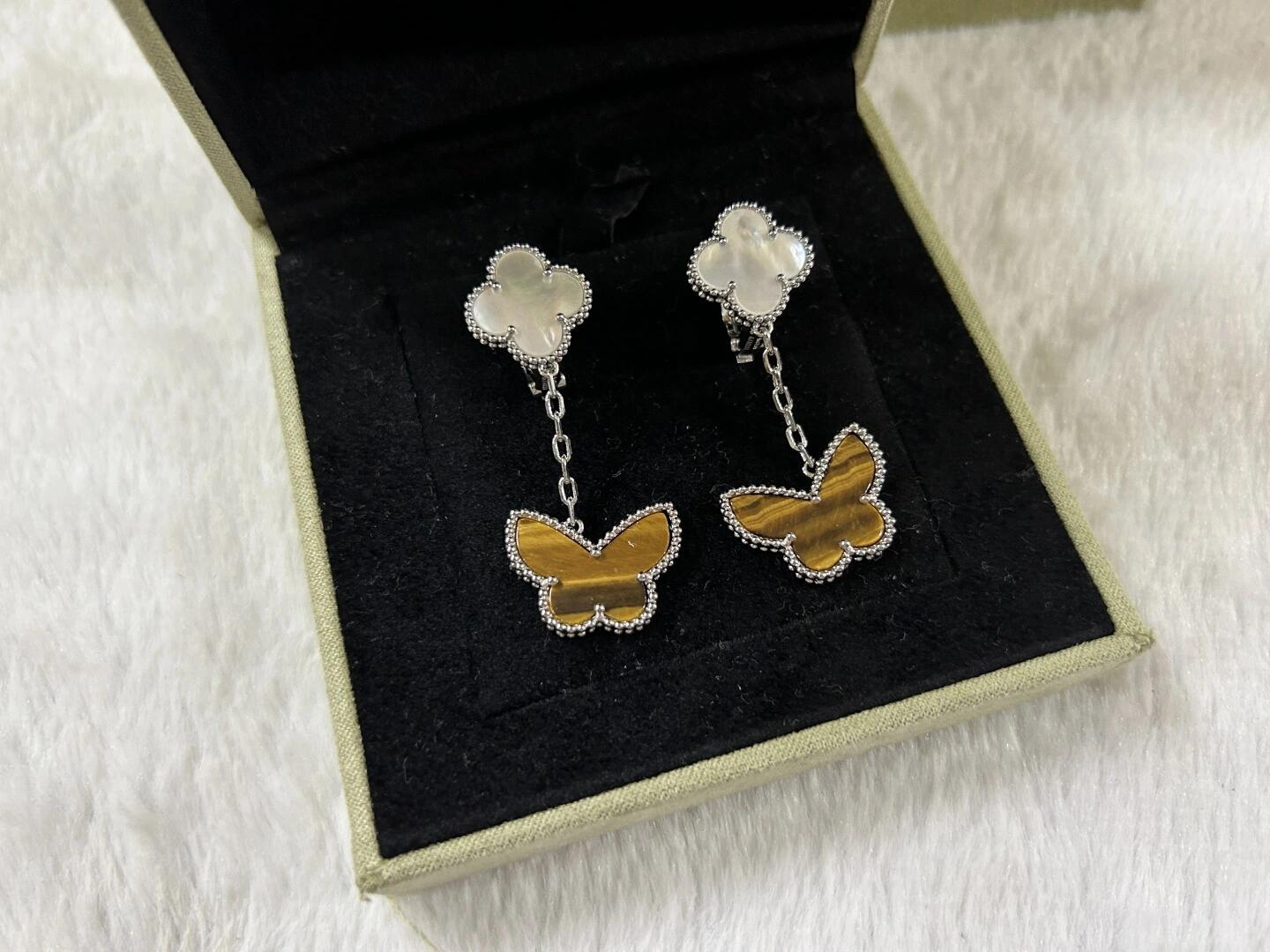 [✨ROSE💎] BUTTERFLY DOUBLE MOTIF EARRINGS