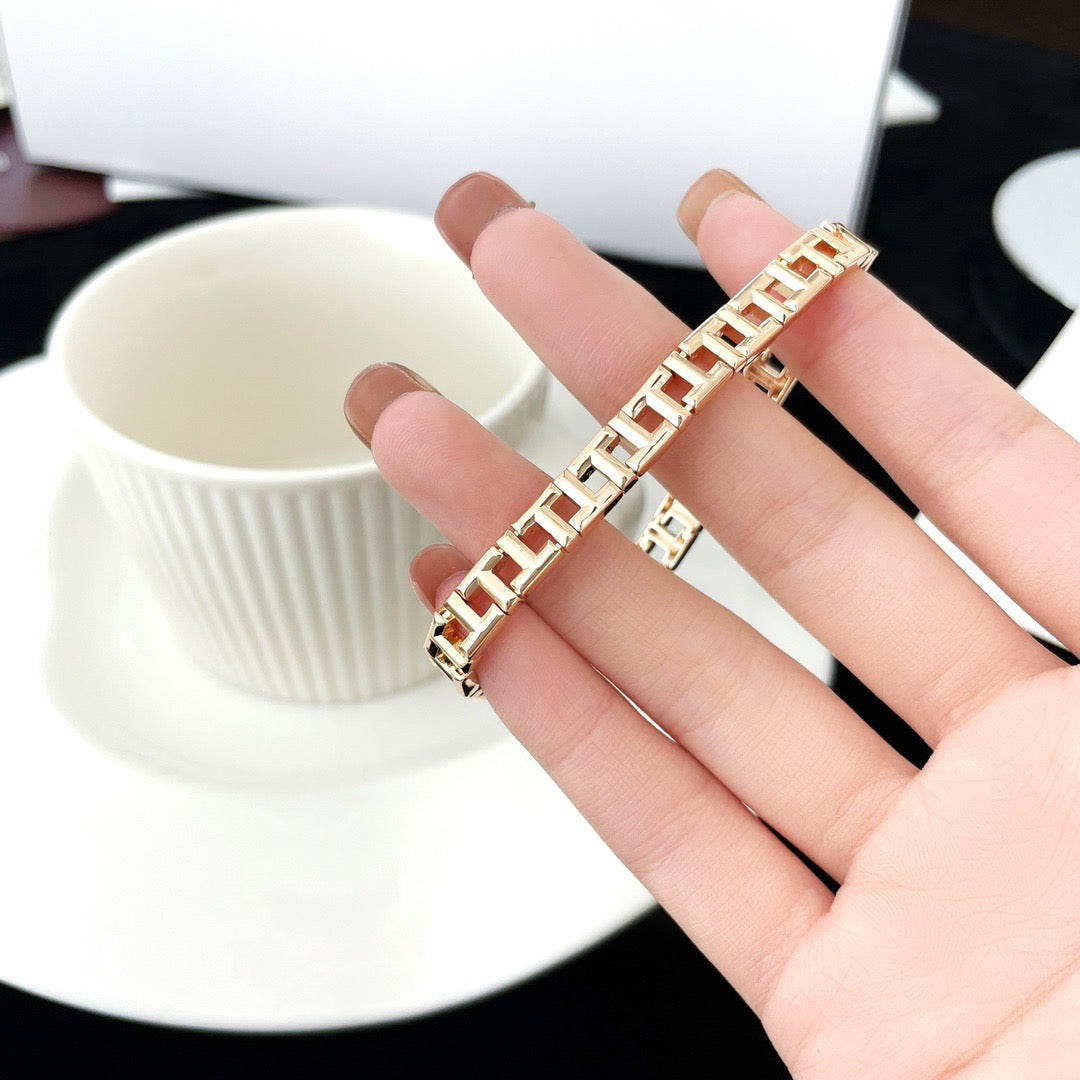 [✨Rose💎] NEW TRUE BRACELET