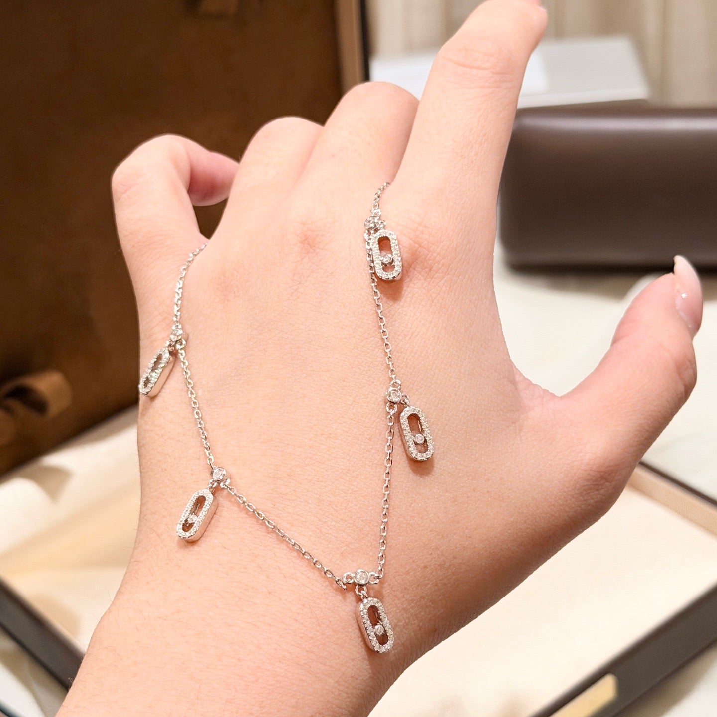 [✨Rose💎] MK 5 SLIDING DIAMOND NECKLACE