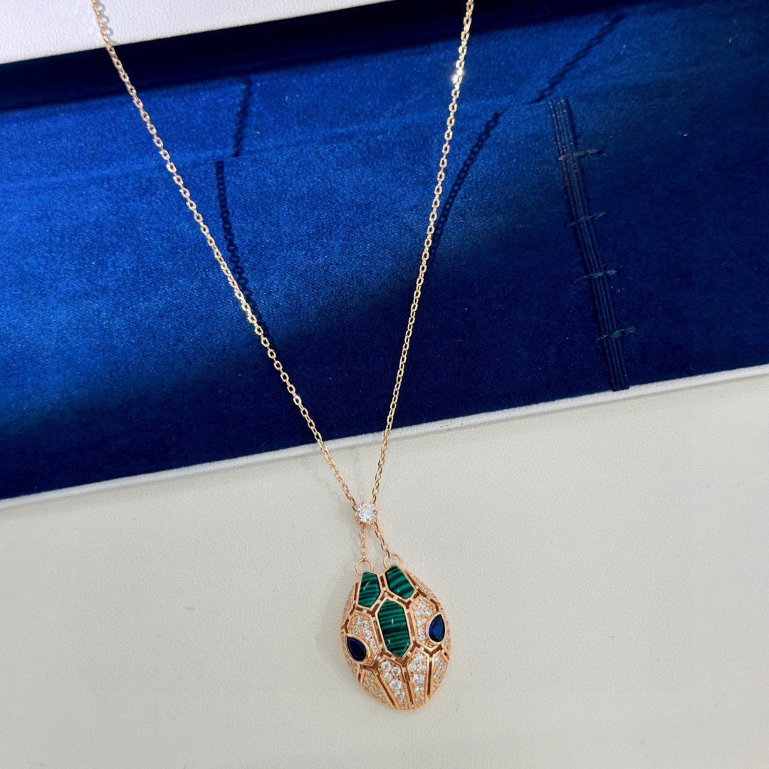 [✨ROSE💎 ]HAUTE COUTURE GOLDEN SERPENT HEAD NECKLACE