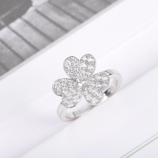 [✨Rose💎】2026 NEW MODEL SPRING LUCKY 3 MOTIF GOLD RING