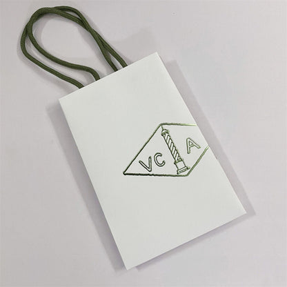 Bracelet, collier, bague, coffret et sac cadeau VA CLOVER