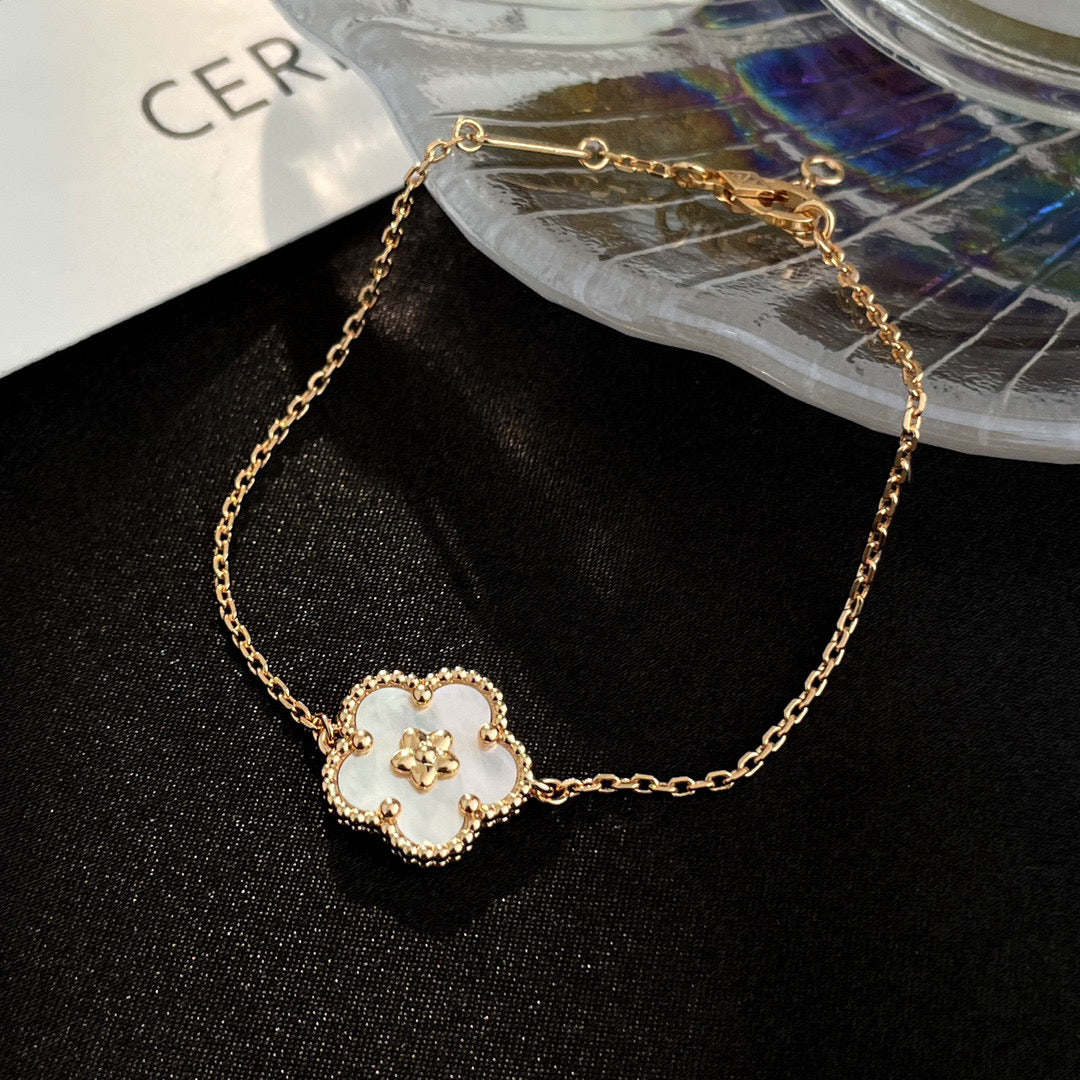 [✨Rose💎]BRACELET PORTE-BONHEUR EN FLEUR DE PRUNIER À NACRE BLANCHE