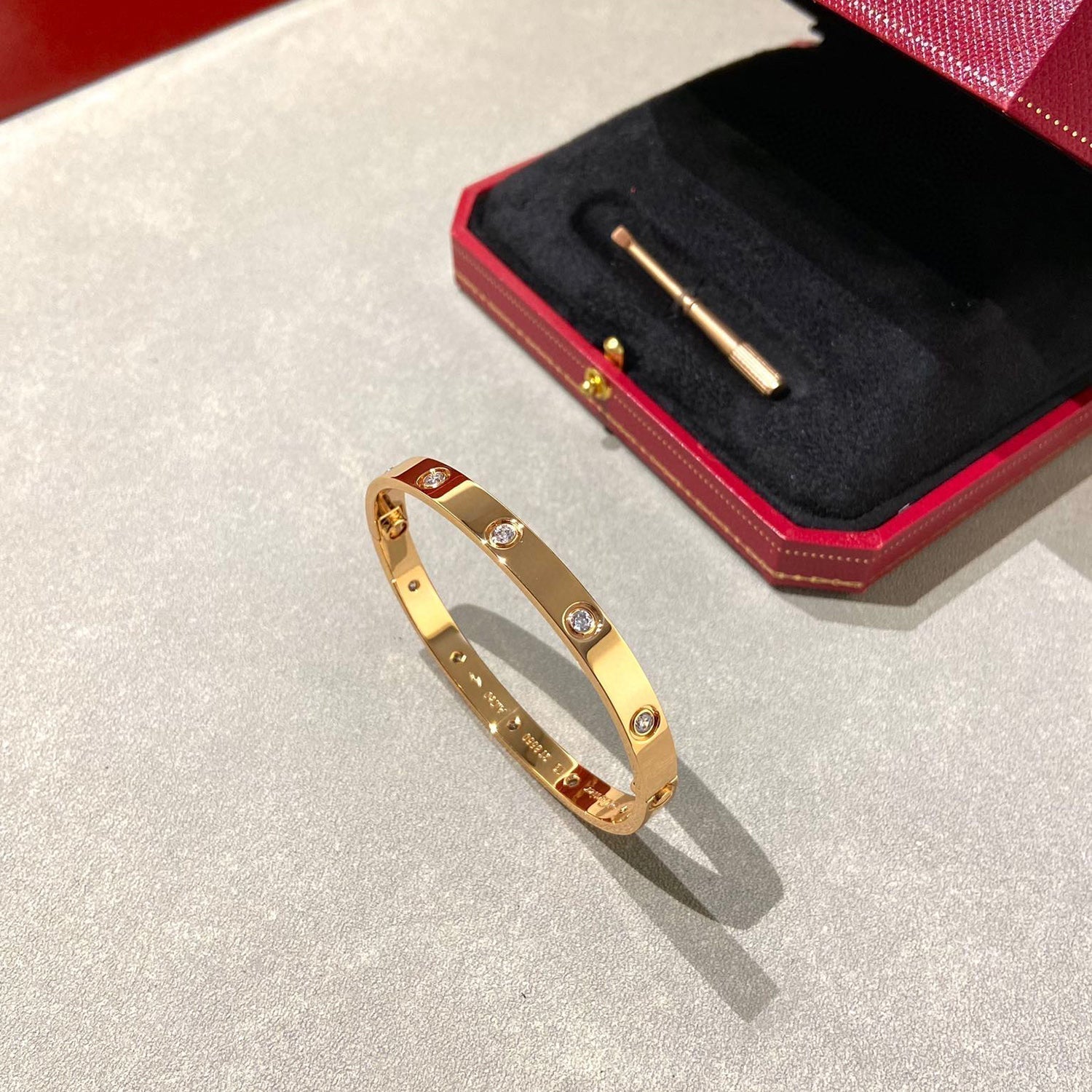 ✨ローズ💎]ラブブレスレット 6.1mm 10ダイヤモンド – Roses Jewellery