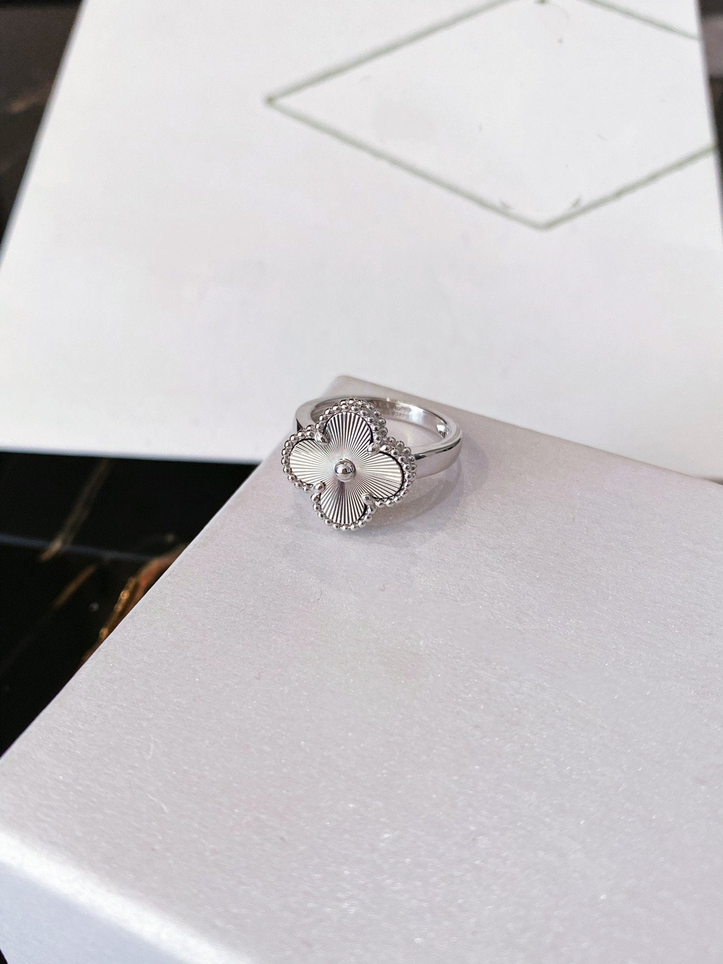 [✨Rose💎]BAGUE EN ARGENT TRÈFLE