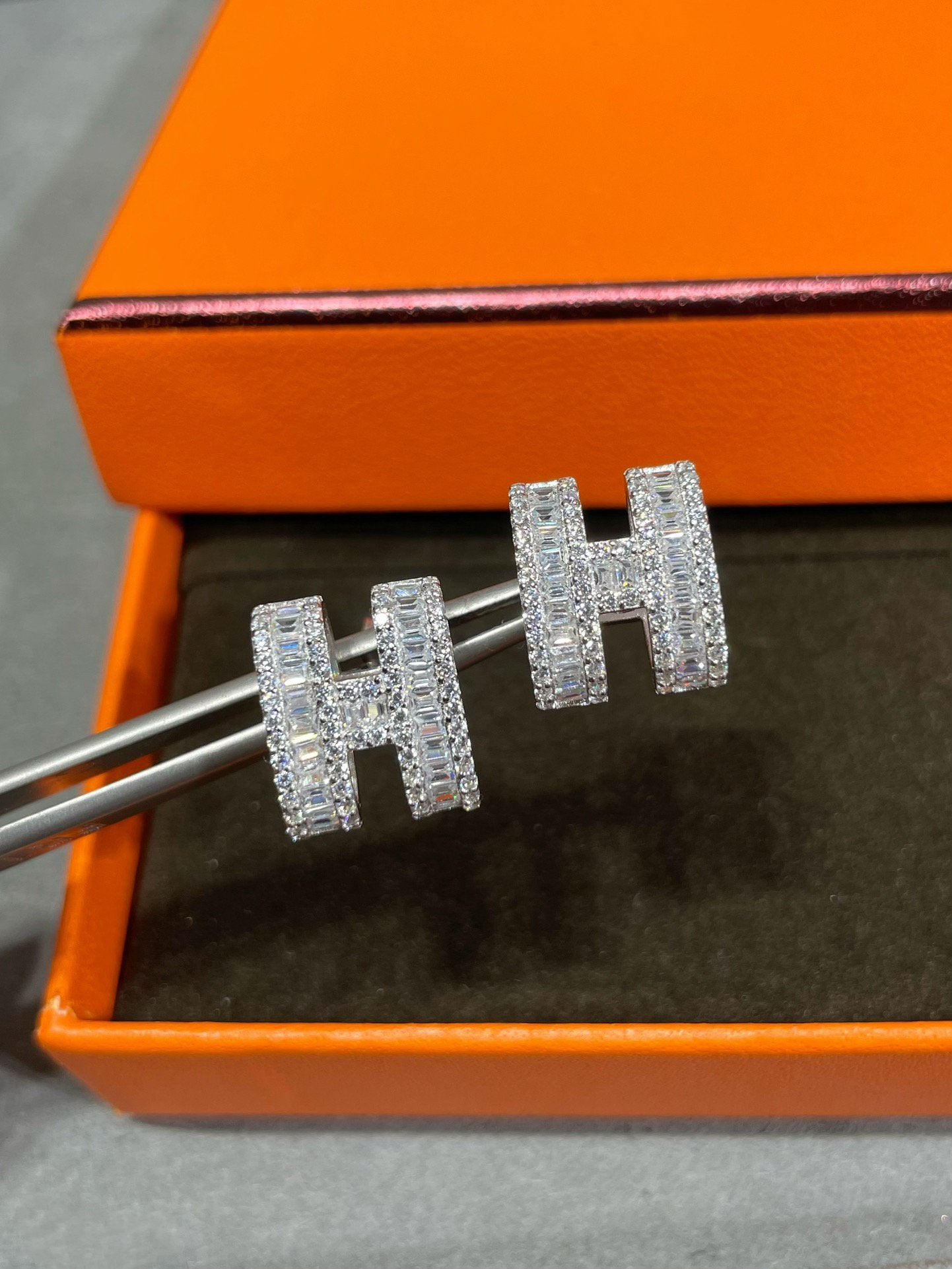 [✨Rose💎]Boucles d'oreilles clous en H avec diamants en argent
