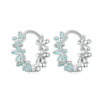 Boucles d'oreilles créoles en guirlande vert menthe et émaillées