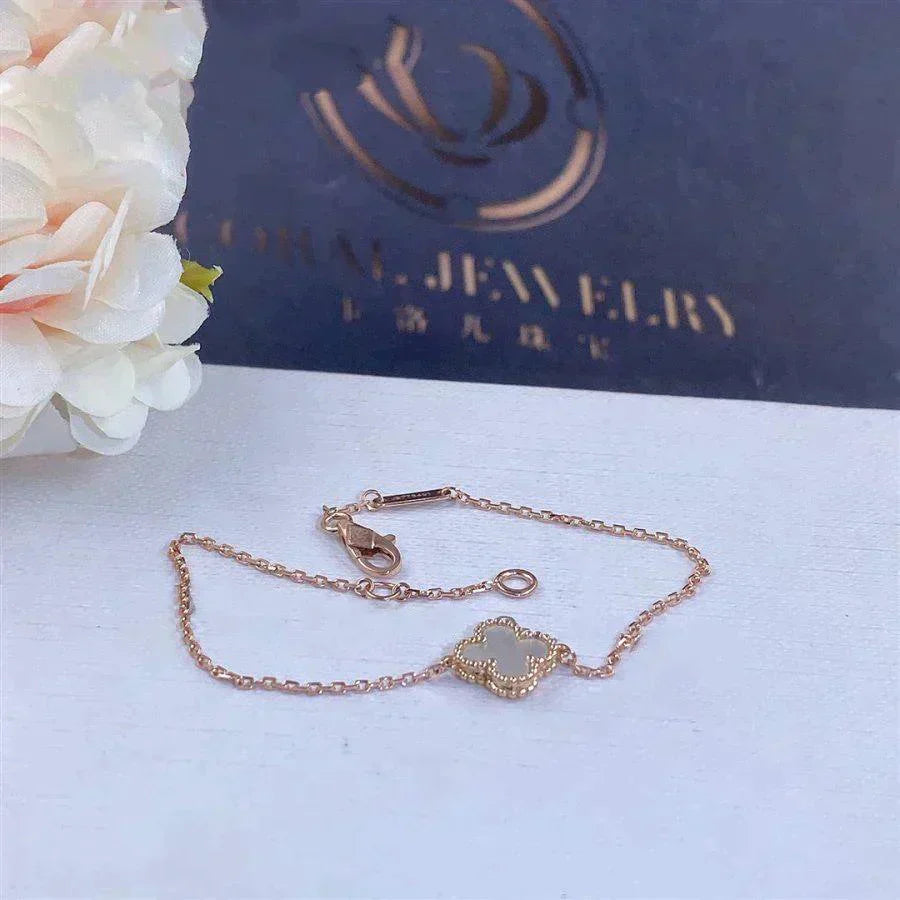 [✨Rose💎]BRACELET À FLEUR UNIQUE EN NACRE BLANCHE TRÈFLE