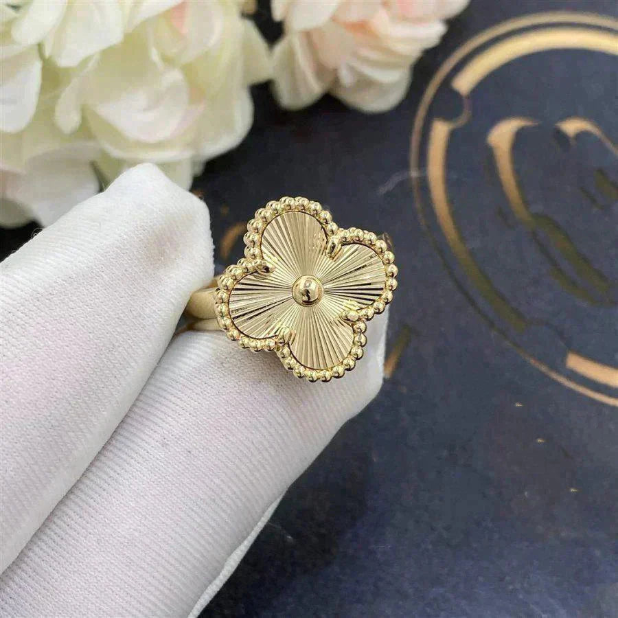 [✨Rose💎]BAGUE EN OR TRÈFLE