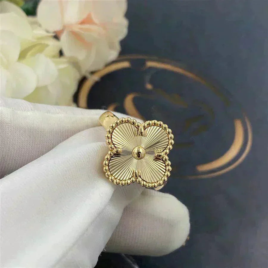 [✨Rose💎]BAGUE EN OR TRÈFLE