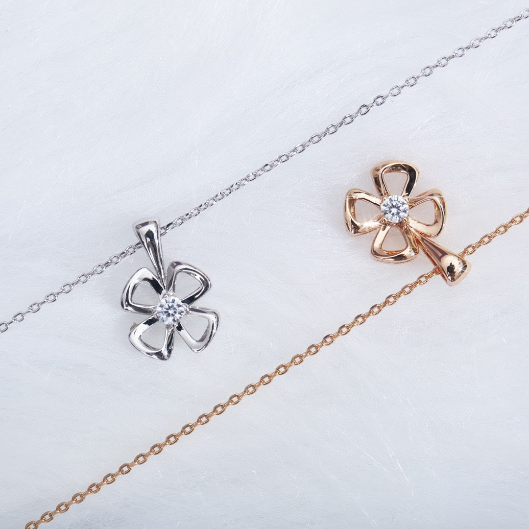 [✨Rose💎] COLLIER FIOREVER CENTRE DIAMANT