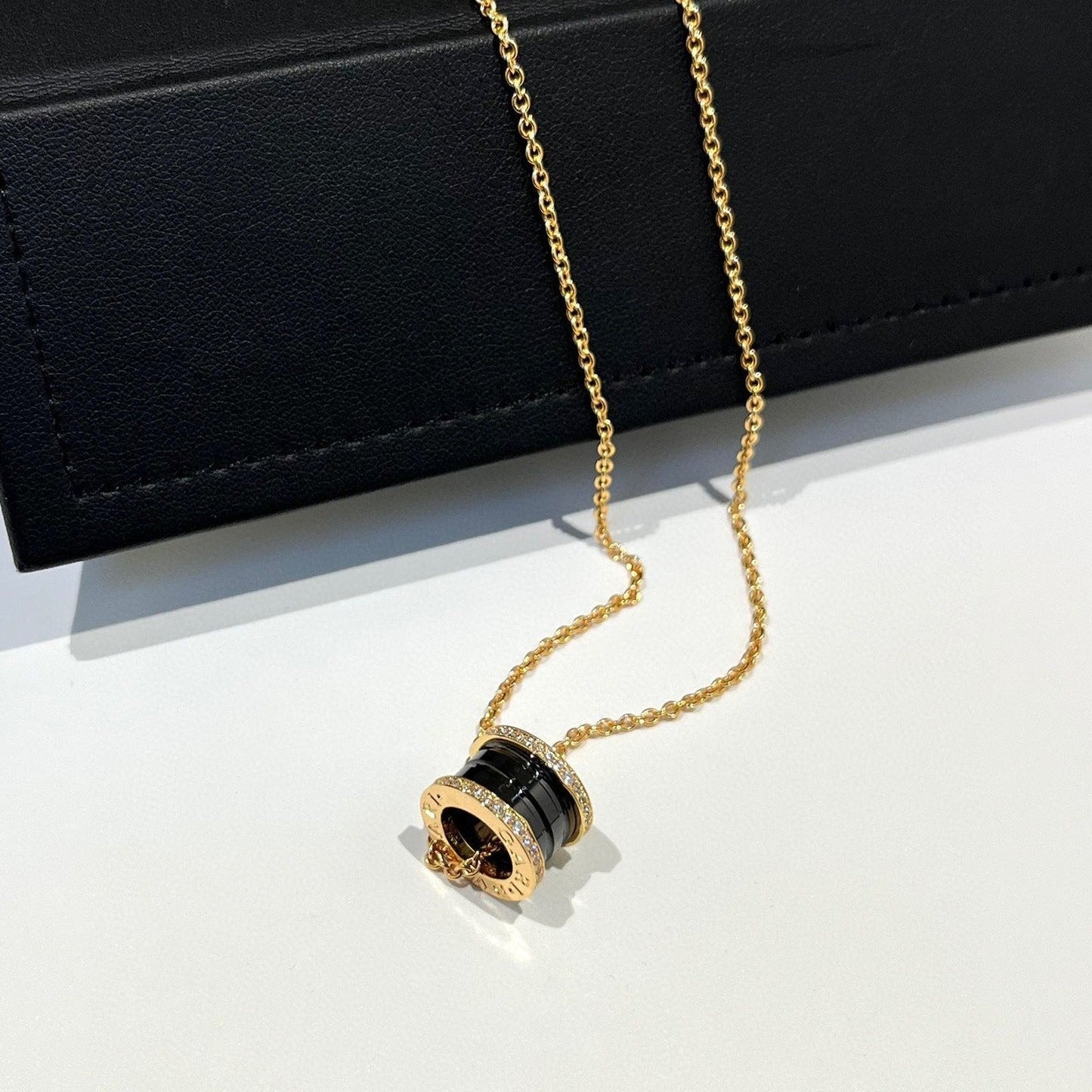 [✨Rose💎] COLLIER ZÉRO 1 EN OR ROSE ET DIAMANT EN CÉRAMIQUE NOIRE